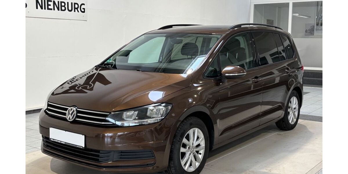 VW Touran 148.794 km 14.980 &euro; Nienburg/Weser 31582