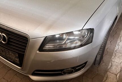 Audi A3 212.000 km 2.499 &euro; Hannover 30175