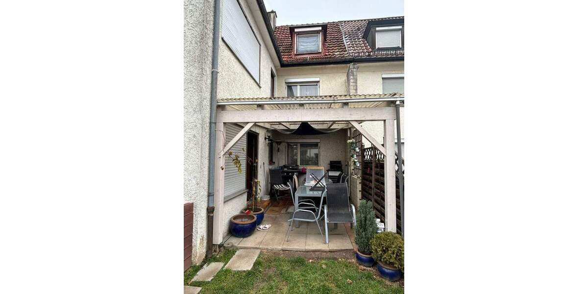 Doppelhaushälfte Neckarsulm - 8 Zimmer, 170 m&sup2;, 370.000&euro; | Angebot:25774647