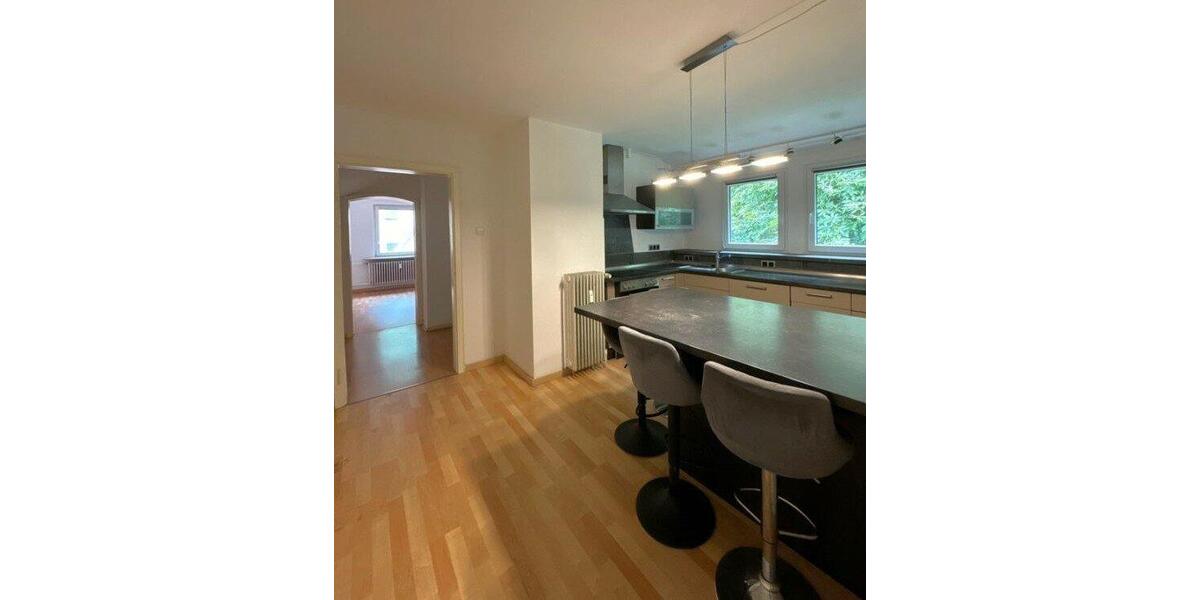 Dachgeschoßwohnung Saarbrücken St. Arnual - 4 Zimmer, 77 m&sup2;, 135.000&euro; | Angebot:27161381