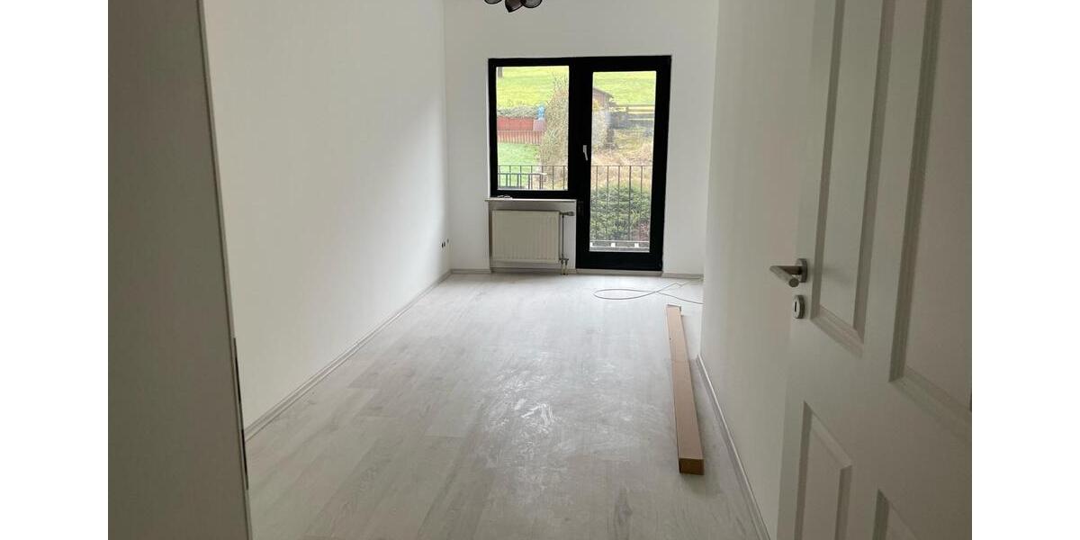 Reihenhaus Wuppertal Gemarkung Elberfeld - 5 Zimmer, 165 m&sup2;, 1.800&euro; | Angebot:25975942