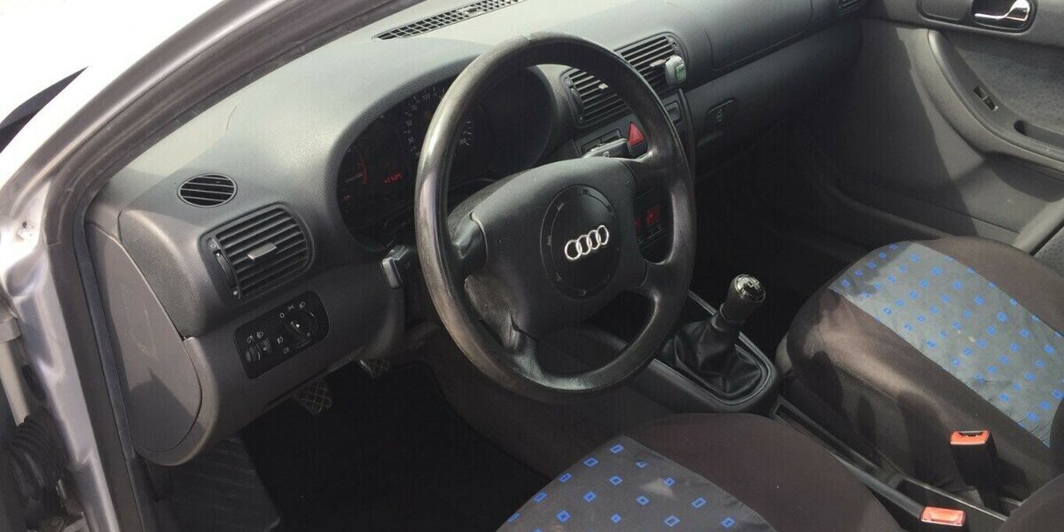 Audi A3 1.6 Ambiente! 332.000 km 500 &euro; Himmelkron 95502
