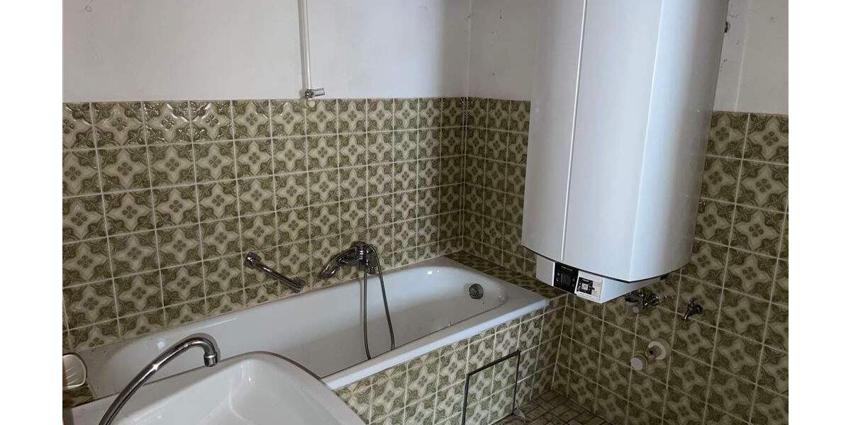 Einfamilienhaus Osterhofen Oberndorf - 6 Zimmer, 100 m&sup2;, 148.000&euro; | Angebot:24498887