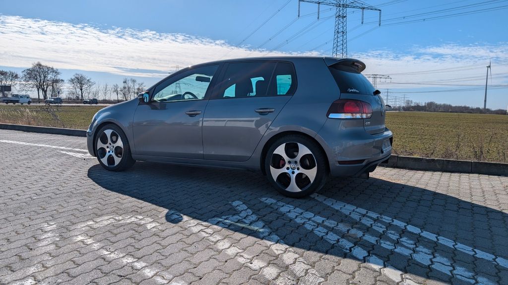 VW Golf 153.000 km 8.250 &euro; Ahrensfelde 16356