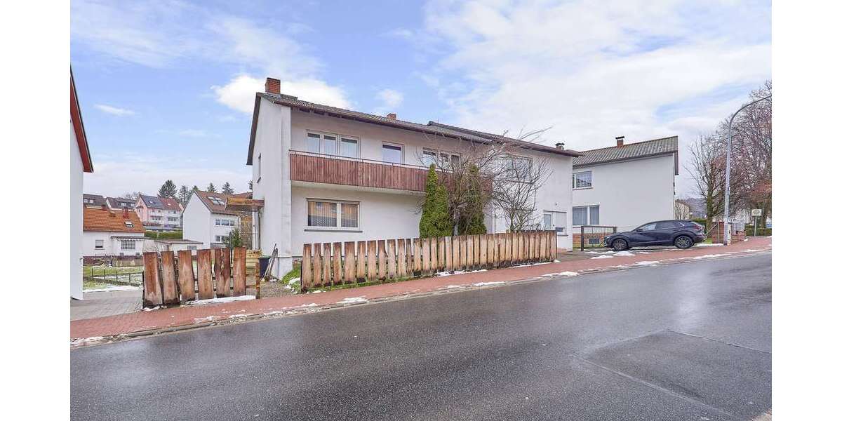 Einfamilienhaus Erbach - 10 Zimmer, 198 m&sup2;, 399.000&euro; | Angebot:24837807