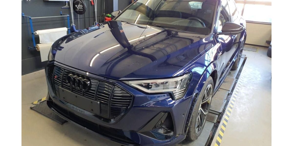 Audi e-tron 39.997 km 41.545 &euro; Hagen 58091