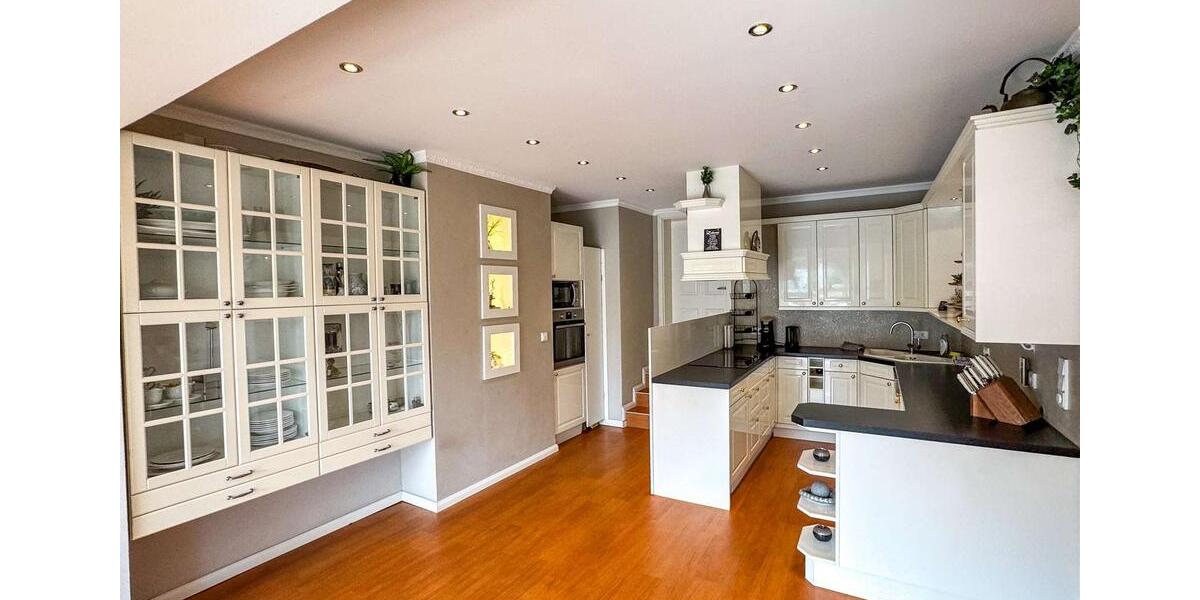Erdgeschoßwohnung Altdorf - 3 Zimmer, 101 m&sup2;, 1.480&euro; | Angebot:25917285