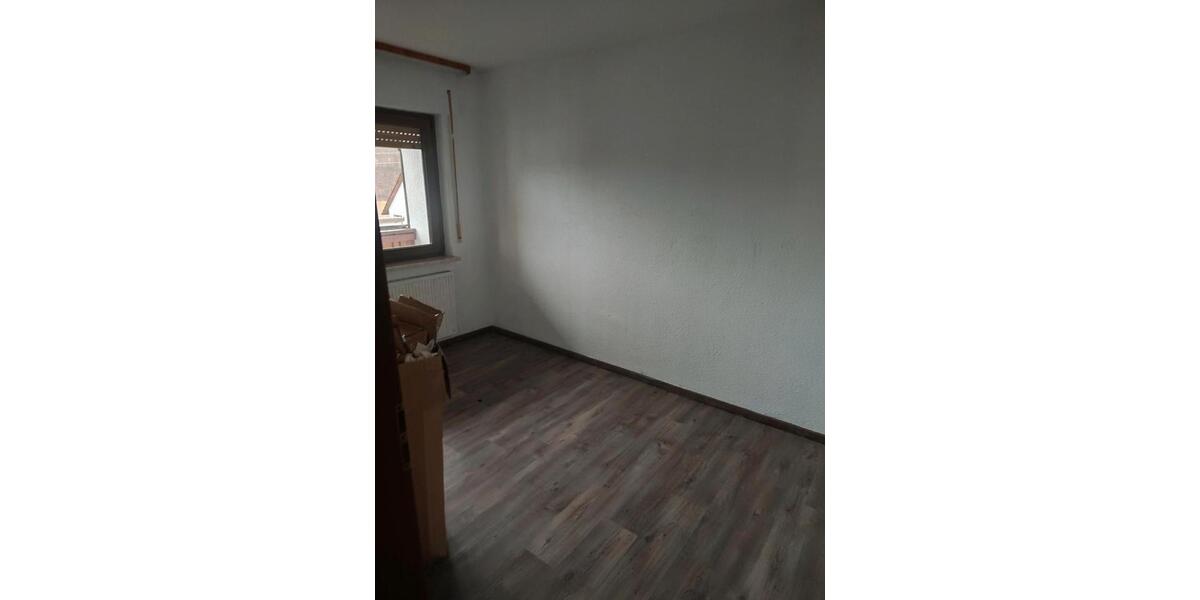 Einfamilienhaus Burladingen - 5 Zimmer, 95 m&sup2;, 250.000&euro; | Angebot:26575898