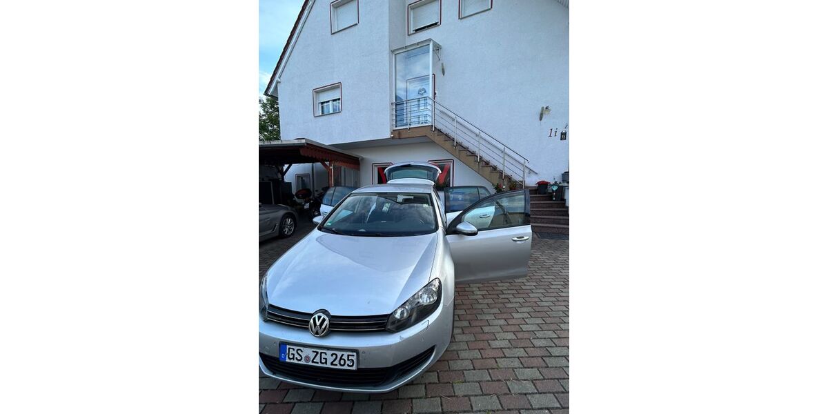 VW Golf 148.500 km 2.490 &euro; Seesen 38723