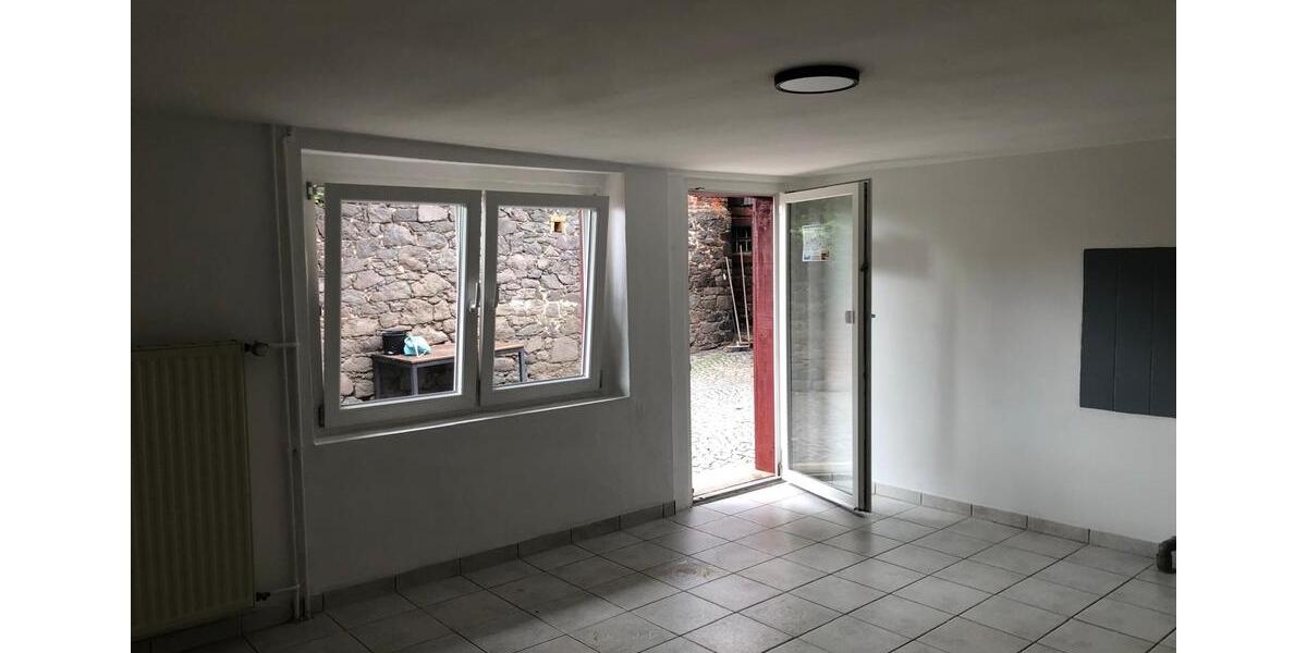 Einfamilienhaus Nidda - 3.5 Zimmer, 104 m&sup2;, 140.000&euro; | Angebot:24817022
