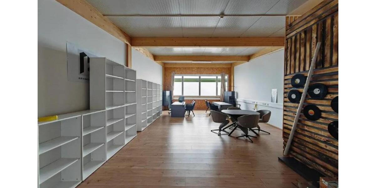 Moderne, klimatisierte Büro- und Gewerbefläche in Bad Krozingen – 99 m² auf 2 Etagen zimmer