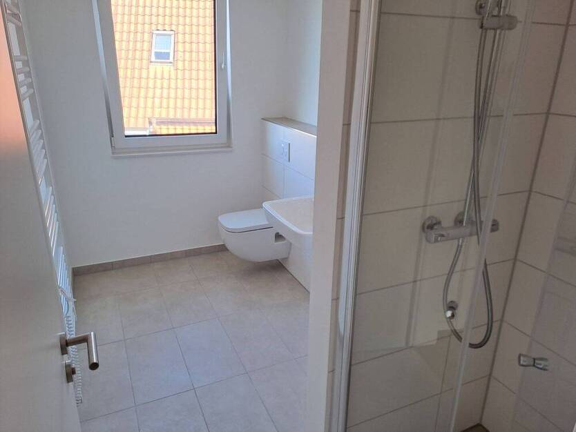hochwertige 2-Zimmer-NEUBAU-PENTHOUSE-Wohnung (KfW 55) mit Dachterrasse & Fahrstuhl