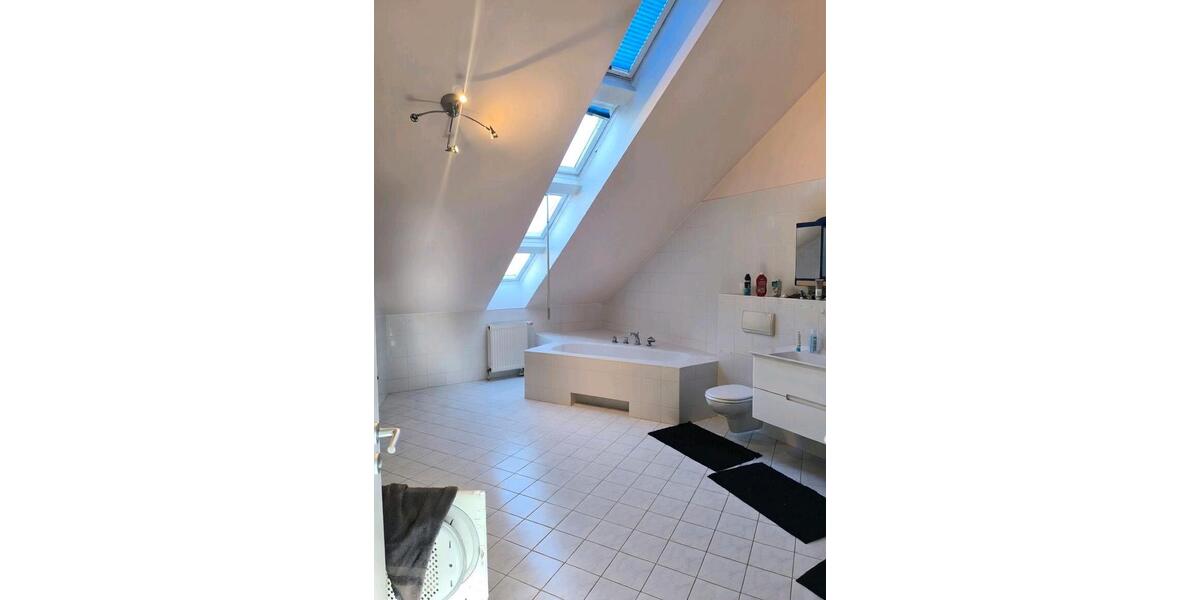 Reihenhaus Glienicke/Nordbahn Nordbahn - 5 Zimmer, 127 m&sup2;, 2.150&euro; | Angebot:25858901