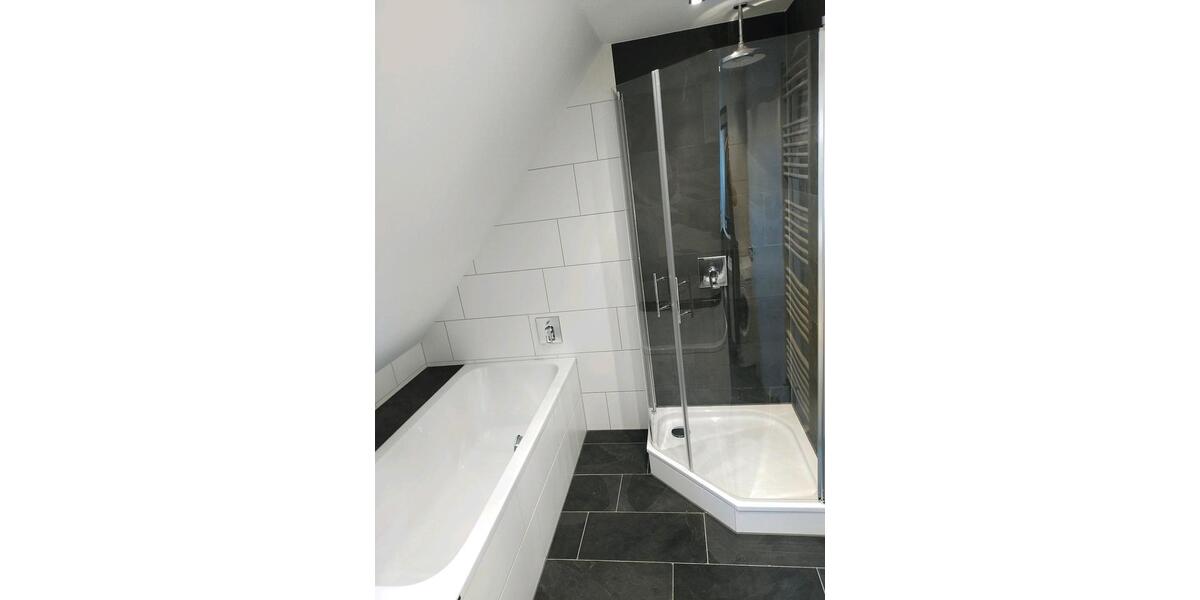Dachgeschoßwohnung Sellin - 3 Zimmer, 60 m&sup2;, 730&euro; | Angebot:26345700