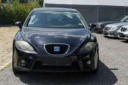 Seat Leon 171.000 km 2.999 € Salach 73084
