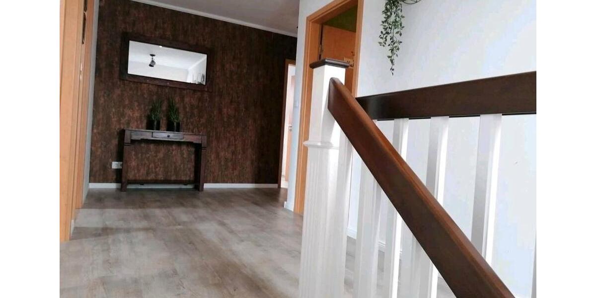 Etagenwohnung Saterland - 3 Zimmer, 90 m&sup2;, 650&euro; | Angebot:26103351
