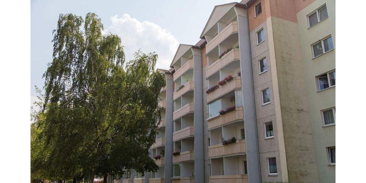 EG-Wohnung mit bodengleicher Dusche u. Balkon...da freuen sich nicht nur die Umzugshelfer! 3 zimmer