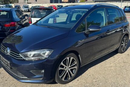 VW Golf 239.243 km 7.490 &euro; Lübeck 23556