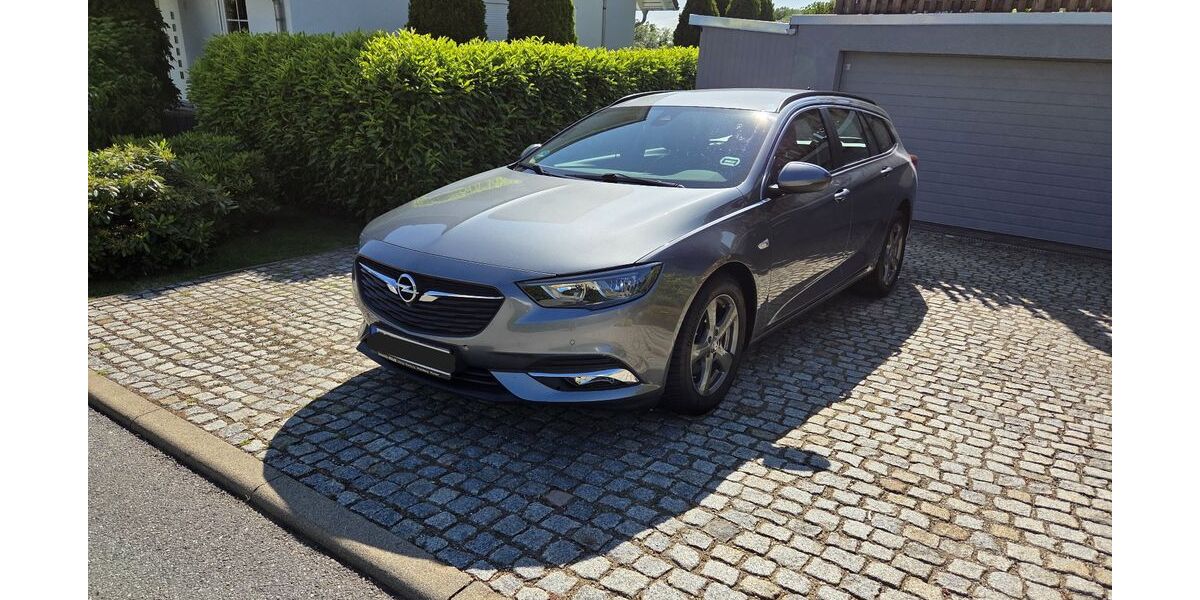 Opel Insignia 39.124 km 17.500 &euro; Penig 09322
