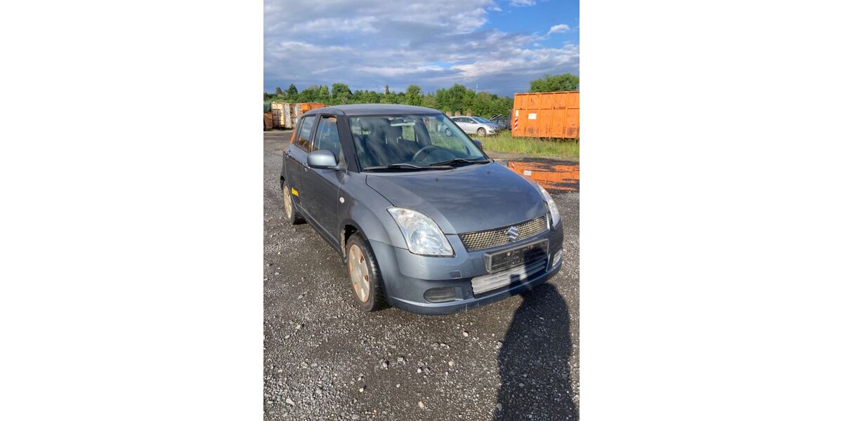 Suzuki Swift 165.800 km 1.490 &euro; Schmalkalden OT Wernshausen 98574