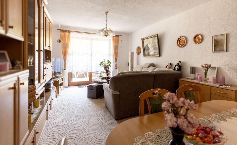 Erdgeschoßwohnung Geratal Geraberg - 3 Zimmer, 69 m&sup2;, 90.000&euro; | Angebot:26977878