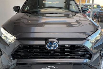 Toyota RAV 4 6.800 km 42.499 &euro; Bremen 28201