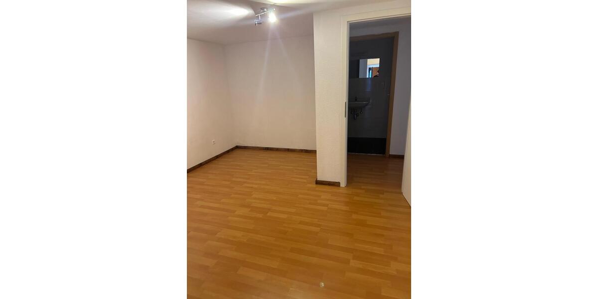 Etagenwohnung Calw - 5 Zimmer, 150 m&sup2;, 135.000&euro; | Angebot:26987223