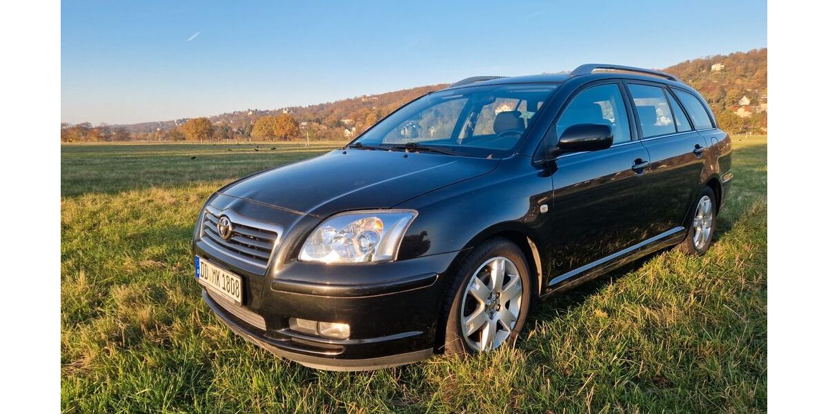 Toyota Avensis 189.600 km 1.790 &euro; Dresden 01279
