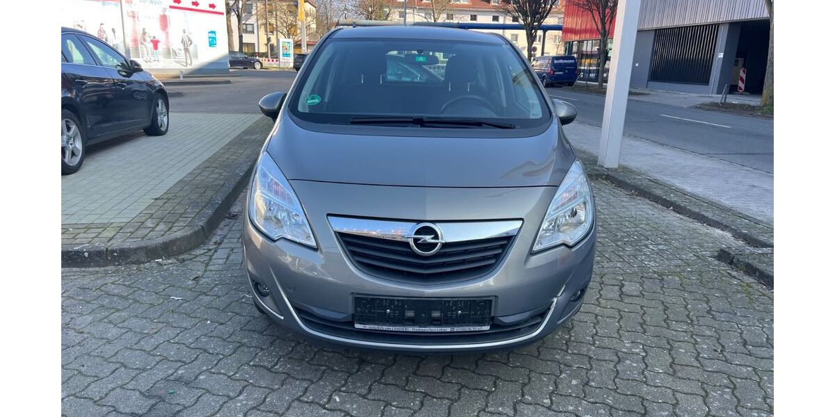Opel Meriva 166.000 km 2.899 &euro; Bremen 28199