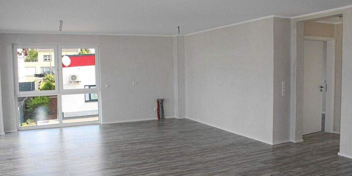 Etagenwohnung Königswinter Thomasberg - 3 Zimmer, 94 m&sup2;, 1.240&euro; | Angebot:25780275
