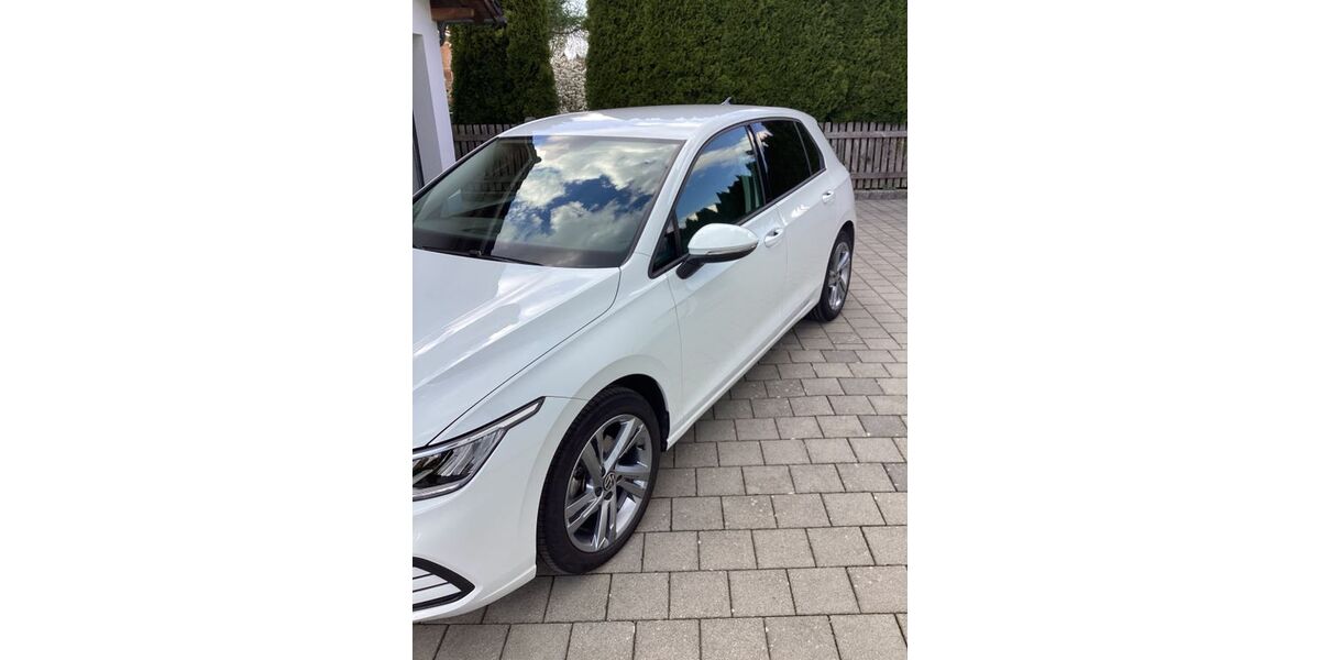 VW Golf 21.500 km 19.800 &euro; Straßlach 82064