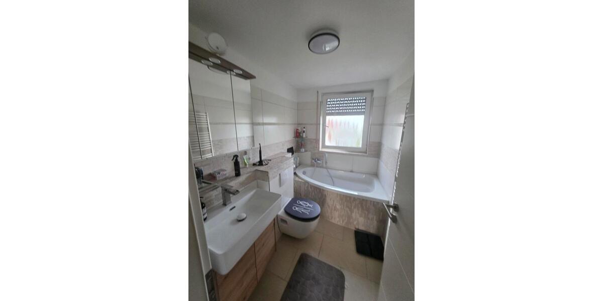 Etagenwohnung Offenbach an der Queich - 4 Zimmer, 110 m&sup2;, 360.000&euro; | Angebot:26868427