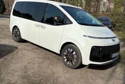 Hyundai STARIA 17.800 km 44.000 &euro; Dortmund 44319
