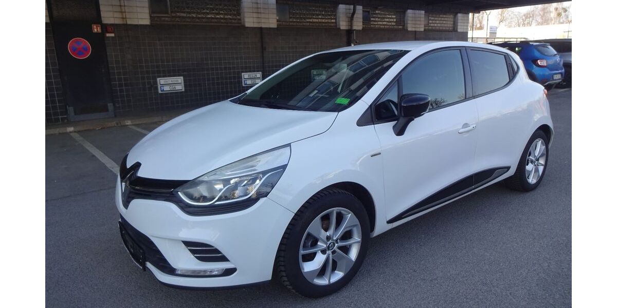 Renault Clio 138.000 km 7.900 &euro; Berlin 12249