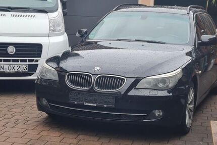 BMW 525