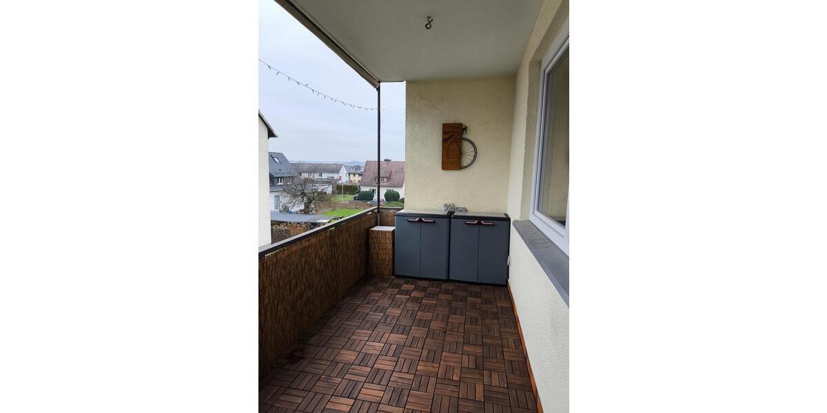 Etagenwohnung Fuldatal - 3 Zimmer, 93 m&sup2;, 250.000&euro; | Angebot:24702774