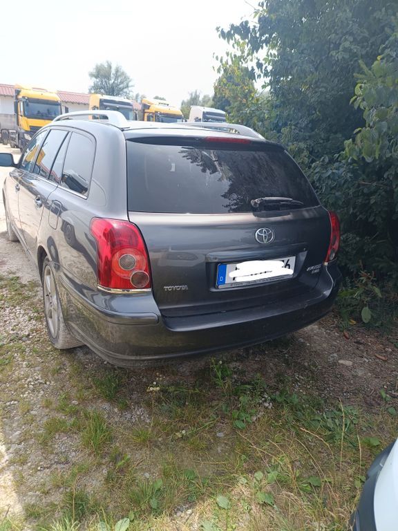 Avensis