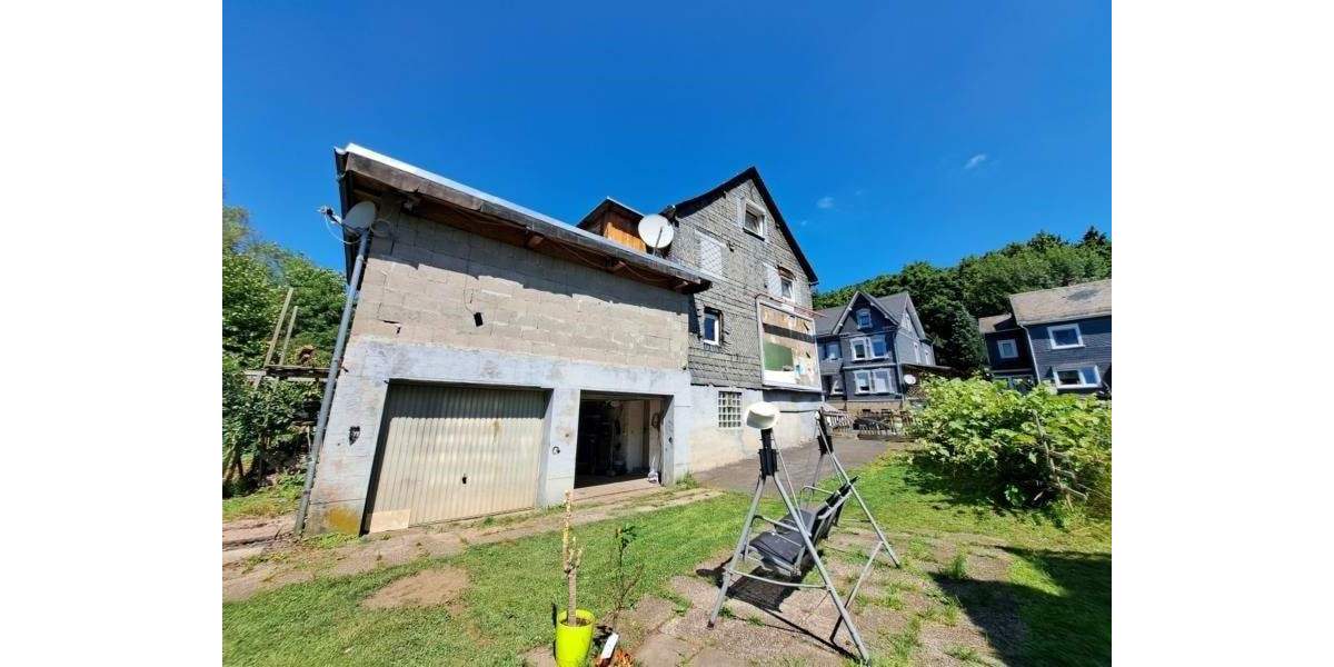 Jetzt müssen Sie schnell sein !!! Doppelhaushälfte mit großem Grundstück 7 zimmer