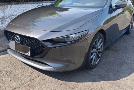 Mazda 3 68.000 km 20.200 &euro; Wetzlar 35580