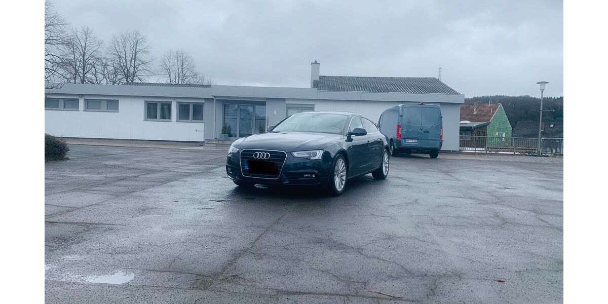 Audi A5 280.000 km 7.500 &euro; Homburg 66424