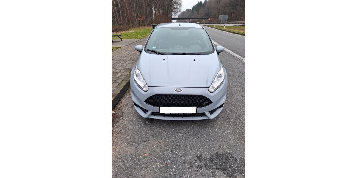 Ford Fiesta 108.000 km 15.800 &euro; Coburg 96450