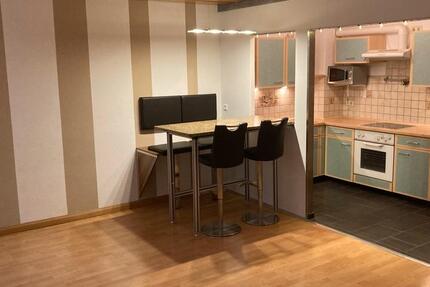 3 Zimmer- Wohnung am Stadtplatz in Mühldorf am Inn zimmer