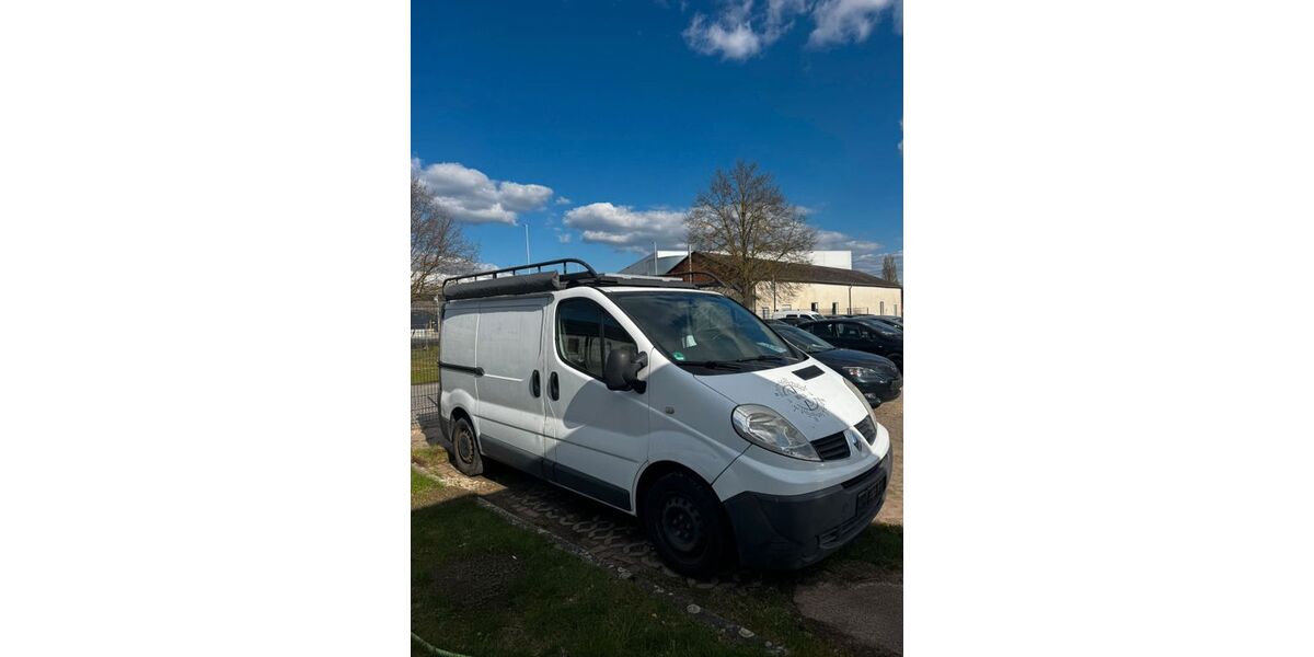 Renault Trafic 219.000 km 2.500 &euro; Velten 16727