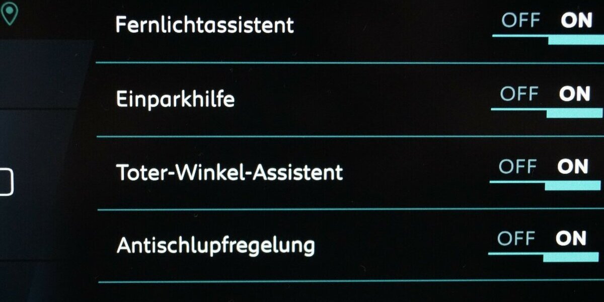 Peugeot 3008 225 GT Plug-In Hybrid LED CARPLAY LEDER 52.400 km 21.220 &euro; Lich 35423