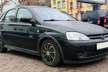 Opel Corsa 173.000 km 2.400 &euro; Saarbrücken 66115