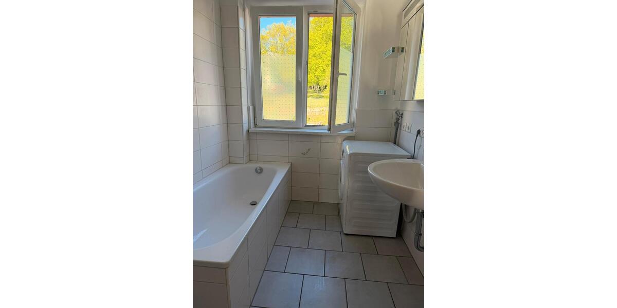Etagenwohnung Cham - 4 Zimmer, 100 m&sup2;, 640&euro; | Angebot:26416865