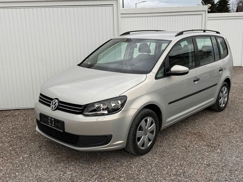VW Touran 190.000 km 4.999 € Dürrlauingen / Ortsteil Mindelaltheim 89350