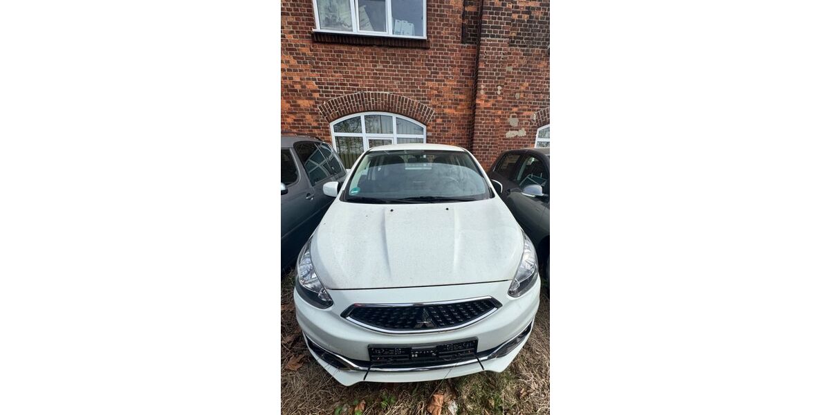 Mitsubishi Space Star 80.000 km 5.900 &euro; Bremen 28205