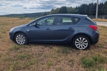 Opel Astra 145.000 km 4.400 &euro; Stetten a.k.M. 72510