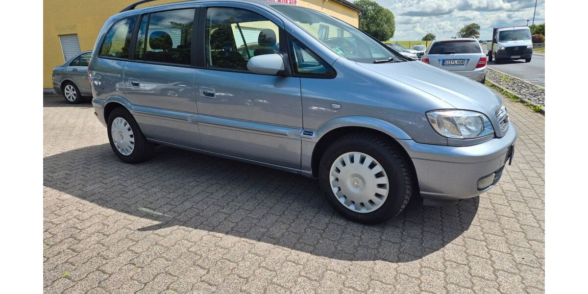 Opel Zafira 122.136 km 3.900 &euro; Oberleichtersbach/Breitenbach 97789